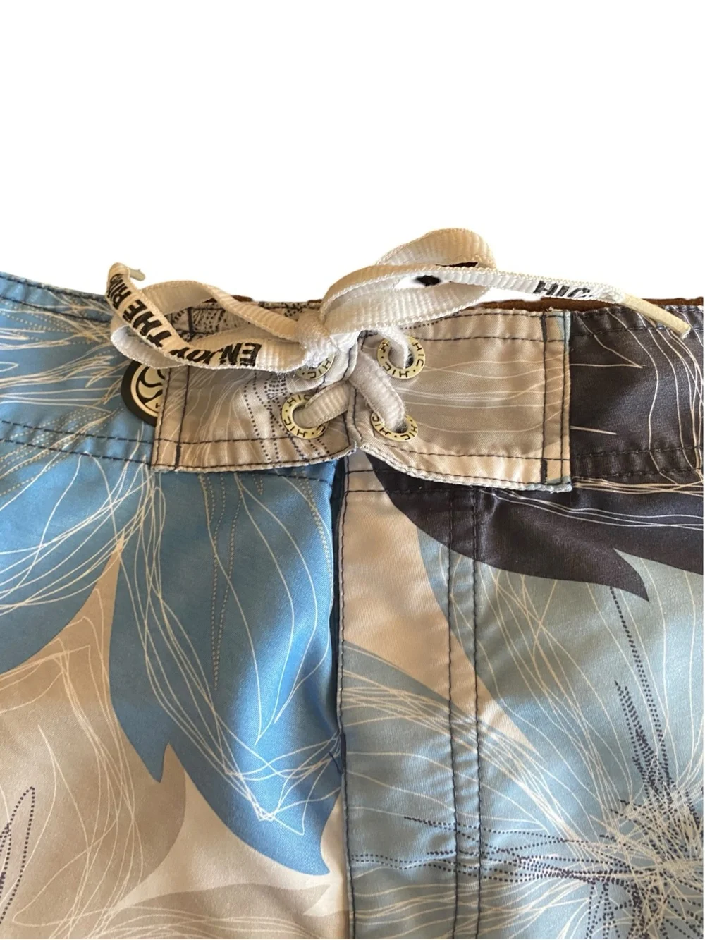 Vintage Y2K HIC Hawaiian Island Creations Floral Board Shorts Size 36 MySpace